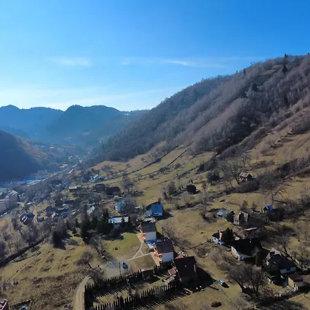 Friends & Family Mountain Chalet